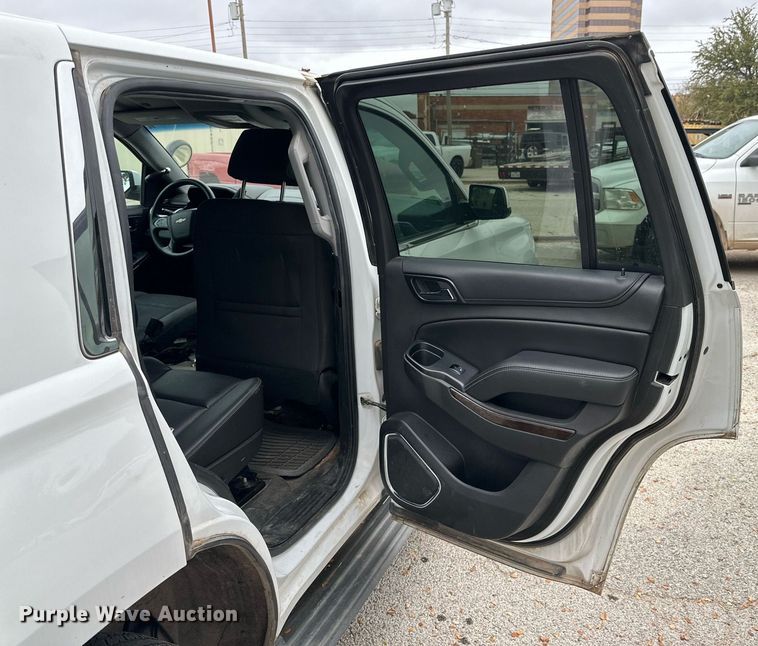 image for item NQ9102 2016 Chevrolet Tahoe Police  SUV