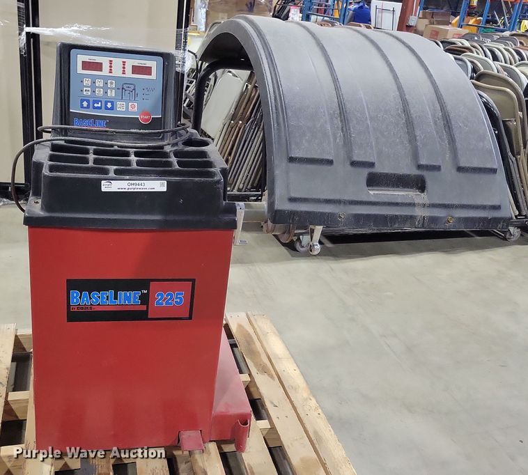 image for item OH9443 Coats Baseline 225 wheel balancer