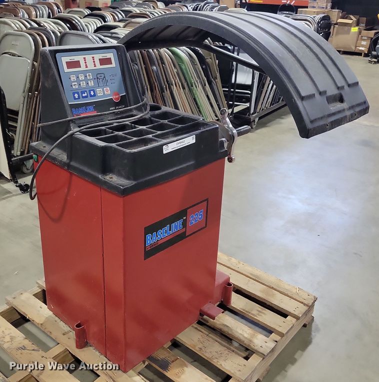 image for item OH9443 Coats Baseline 225 wheel balancer