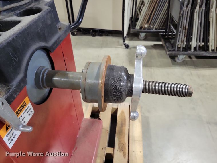 image for item OH9443 Coats Baseline 225 wheel balancer