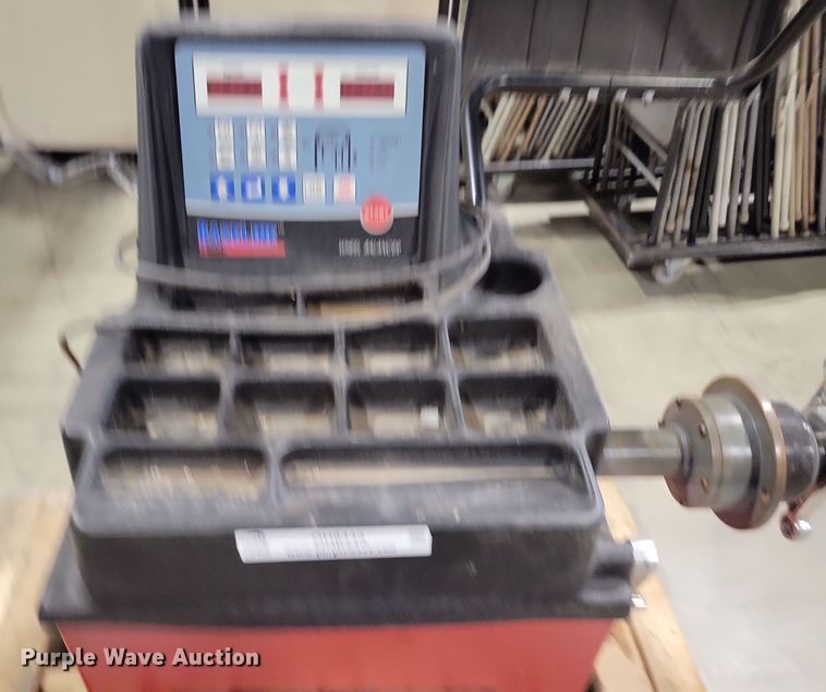 image for item OH9443 Coats Baseline 225 wheel balancer