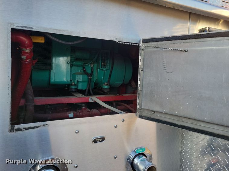 image for item OH9480 1989 Spartan Grumman Quint fire truck