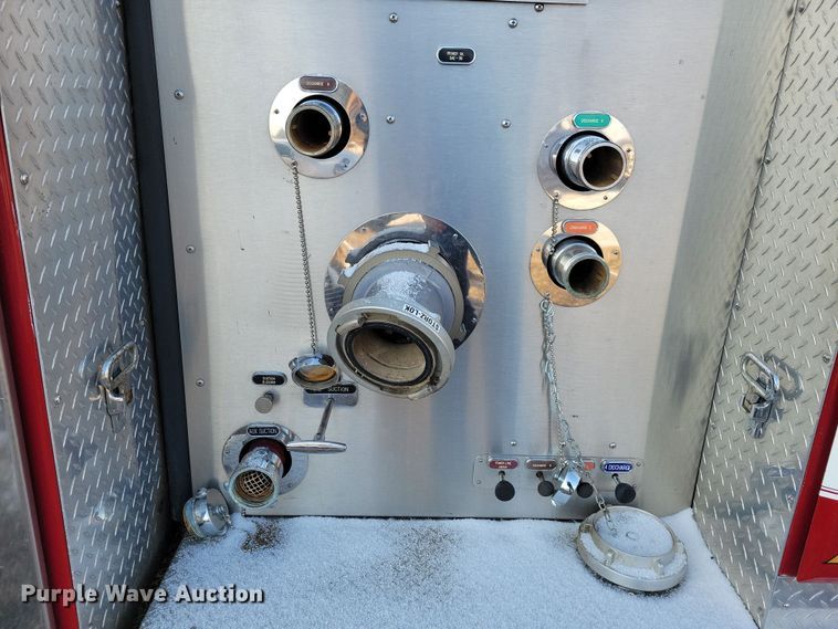 image for item OH9480 1989 Spartan Grumman Quint fire truck