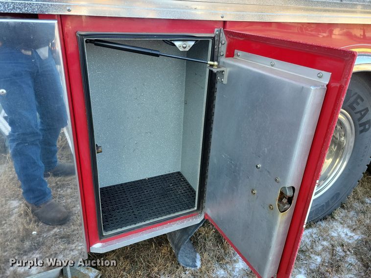 image for item OH9480 1989 Spartan Grumman Quint fire truck