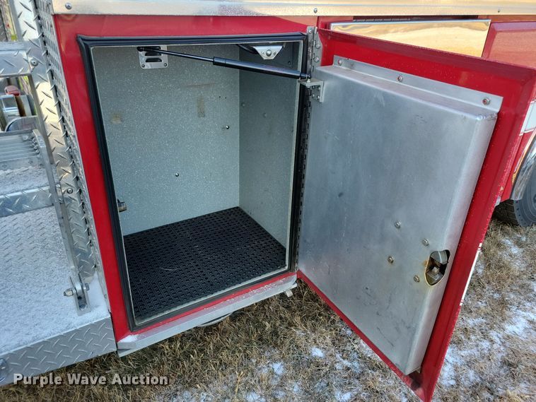 image for item OH9480 1989 Spartan Grumman Quint fire truck