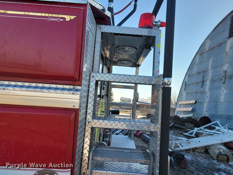 image for item OH9480 1989 Spartan Grumman Quint fire truck