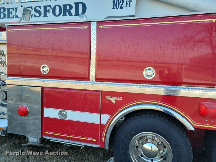 image for item OH9480 1989 Spartan Grumman Quint fire truck