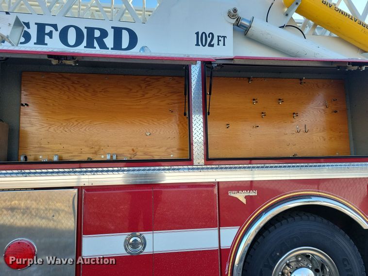 image for item OH9480 1989 Spartan Grumman Quint fire truck