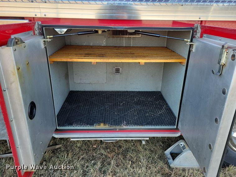 image for item OH9480 1989 Spartan Grumman Quint fire truck