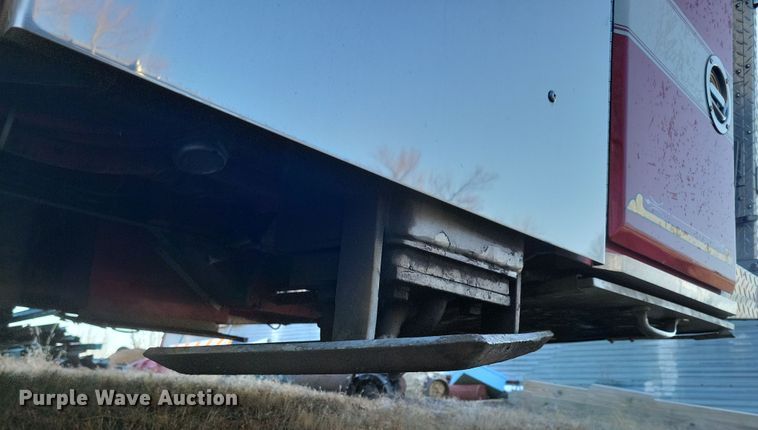 image for item OH9480 1989 Spartan Grumman Quint fire truck