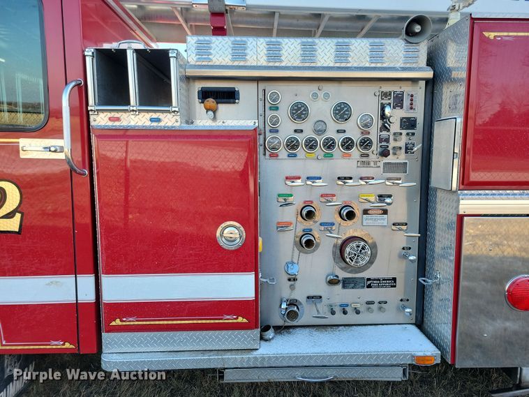 image for item OH9480 1989 Spartan Grumman Quint fire truck