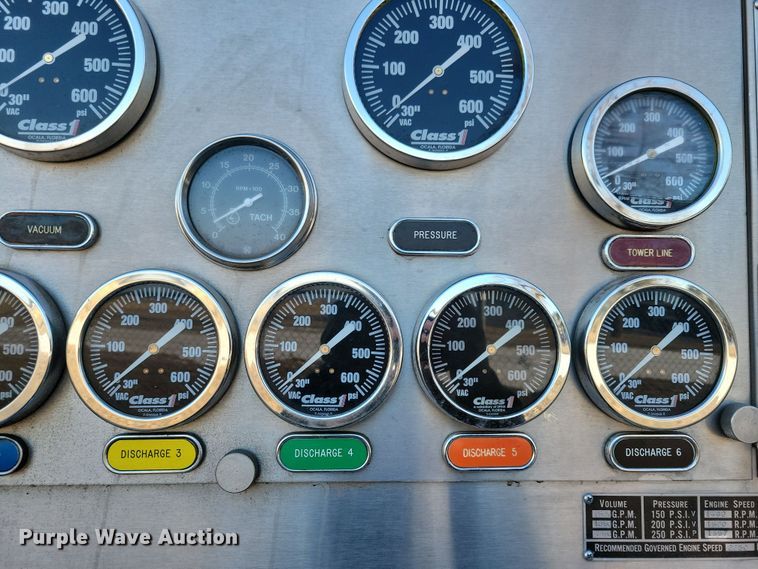 image for item OH9480 1989 Spartan Grumman Quint fire truck