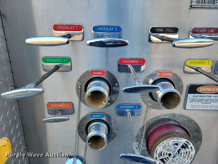 image for item OH9480 1989 Spartan Grumman Quint fire truck