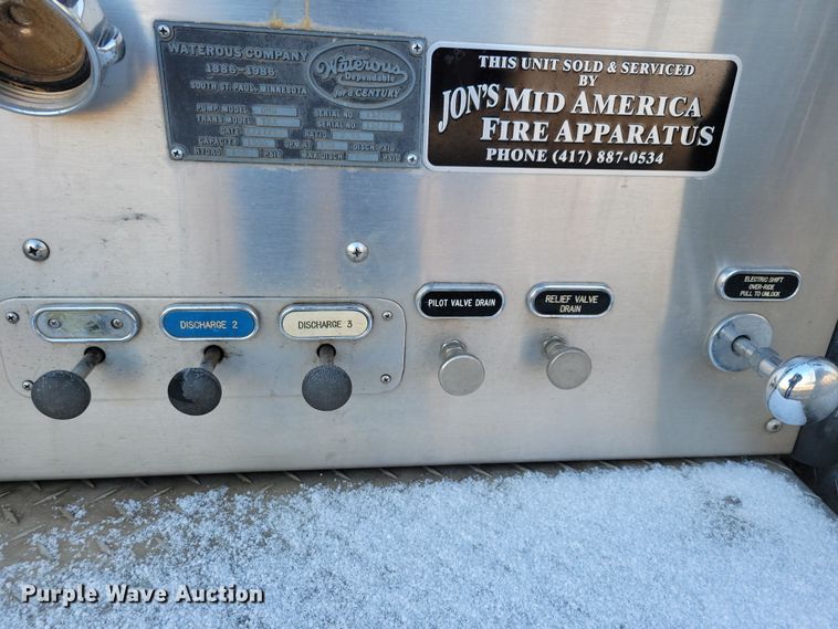 image for item OH9480 1989 Spartan Grumman Quint fire truck