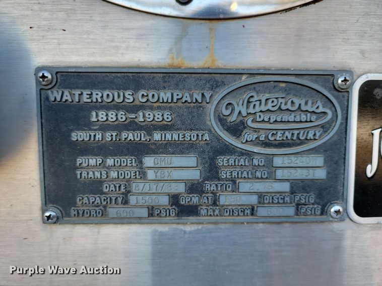 image for item OH9480 1989 Spartan Grumman Quint fire truck