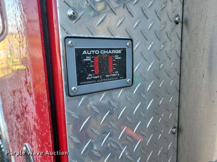 image for item OH9480 1989 Spartan Grumman Quint fire truck