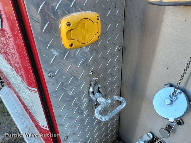 image for item OH9480 1989 Spartan Grumman Quint fire truck