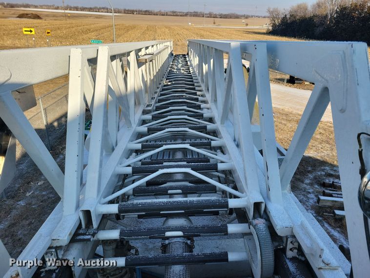 image for item OH9480 1989 Spartan Grumman Quint fire truck