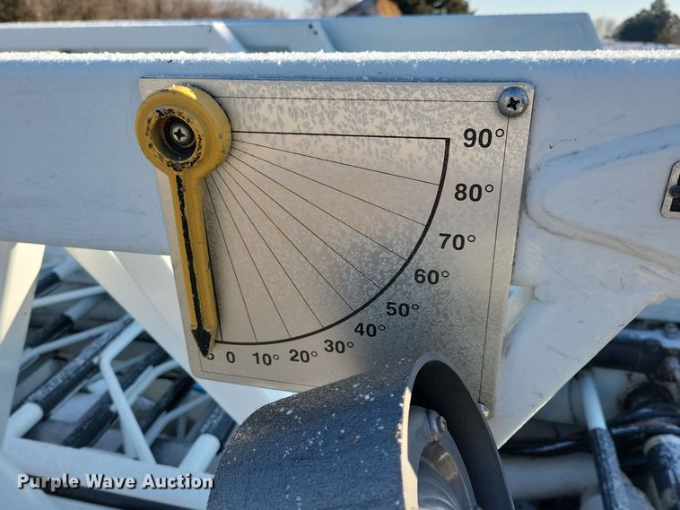 image for item OH9480 1989 Spartan Grumman Quint fire truck