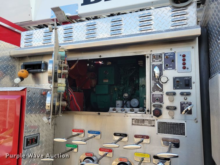 image for item OH9480 1989 Spartan Grumman Quint fire truck