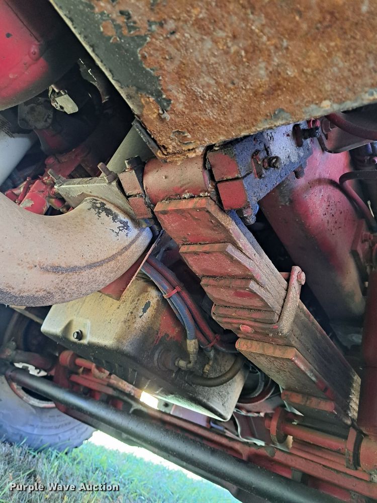 image for item OH9480 1989 Spartan Grumman Quint fire truck