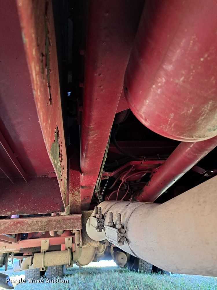 image for item OH9480 1989 Spartan Grumman Quint fire truck