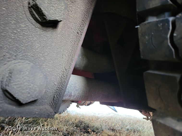 image for item OH9480 1989 Spartan Grumman Quint fire truck