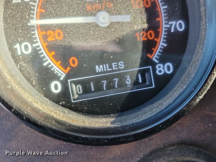 image for item OH9480 1989 Spartan Grumman Quint fire truck