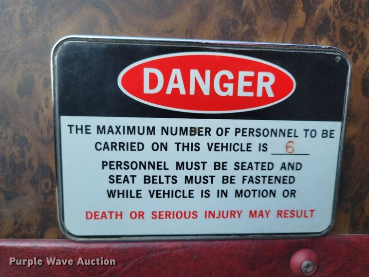 image for item OH9480 1989 Spartan Grumman Quint fire truck