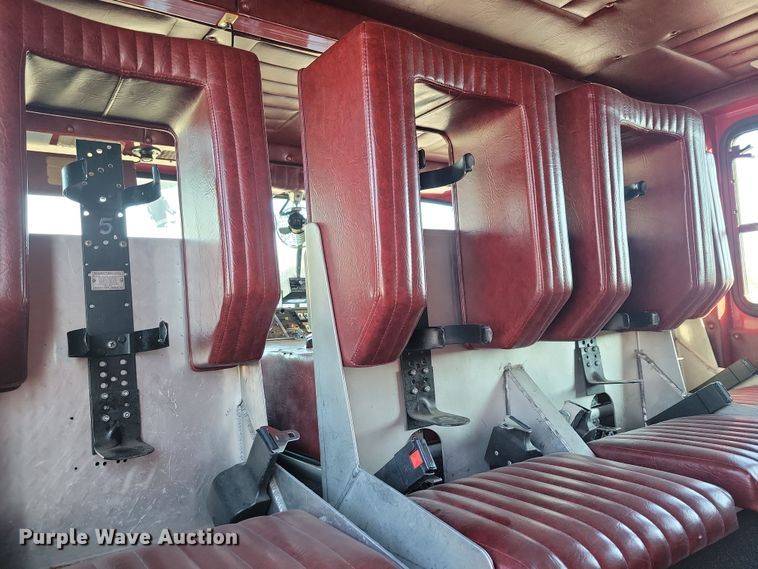 image for item OH9480 1989 Spartan Grumman Quint fire truck