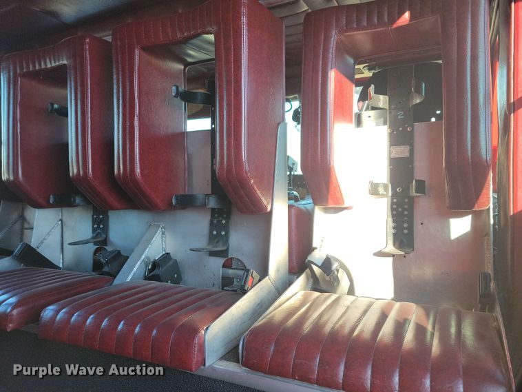 image for item OH9480 1989 Spartan Grumman Quint fire truck