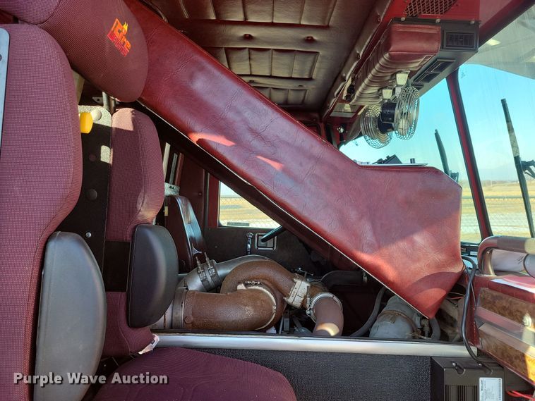 image for item OH9480 1989 Spartan Grumman Quint fire truck