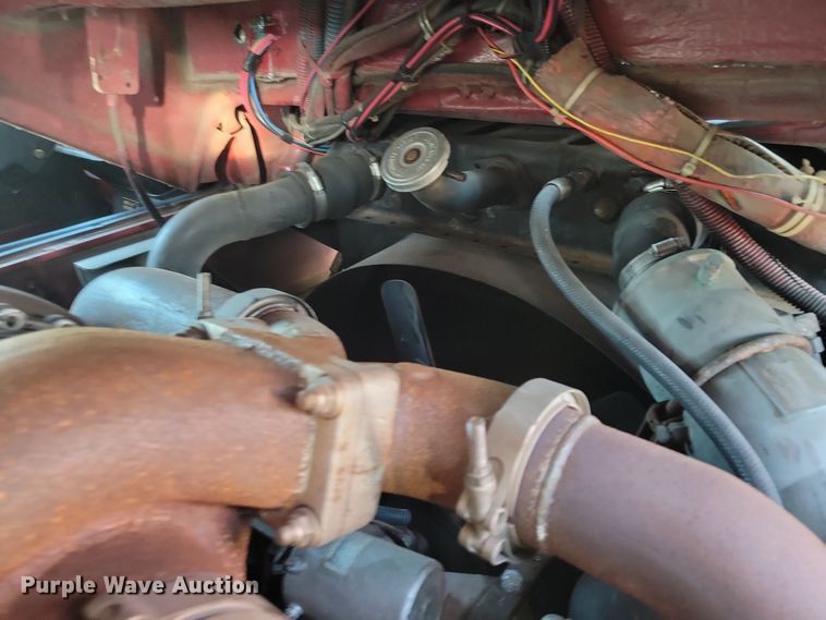 image for item OH9480 1989 Spartan Grumman Quint fire truck