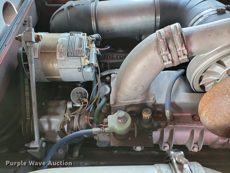 image for item OH9480 1989 Spartan Grumman Quint fire truck