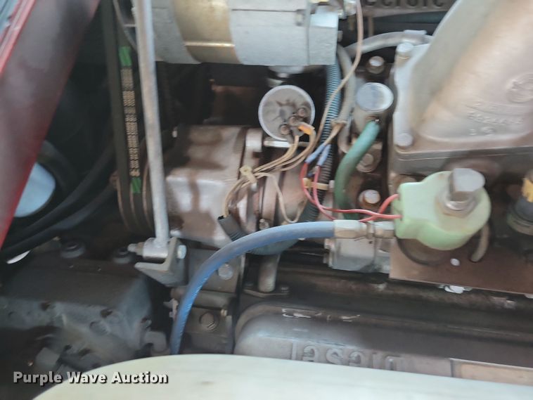 image for item OH9480 1989 Spartan Grumman Quint fire truck