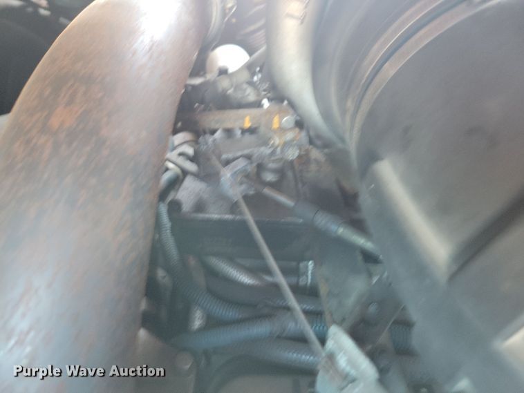 image for item OH9480 1989 Spartan Grumman Quint fire truck