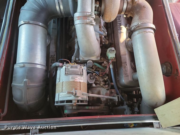 image for item OH9480 1989 Spartan Grumman Quint fire truck