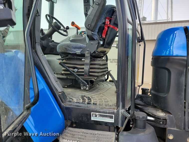 image for item OH9483 2011 New Holland TV6070 4WD bi-directional tractor