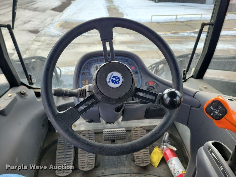 image for item OH9483 2011 New Holland TV6070 4WD bi-directional tractor