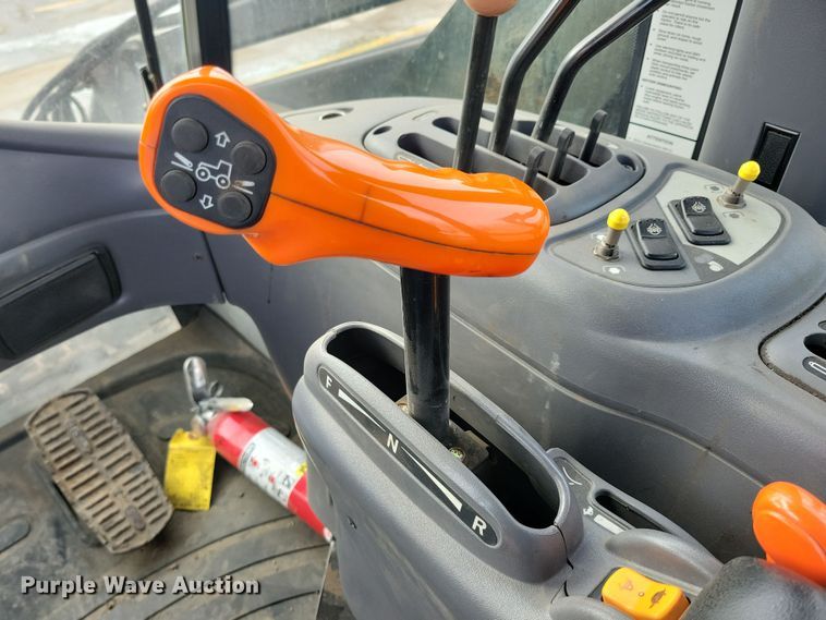 image for item OH9483 2011 New Holland TV6070 4WD bi-directional tractor