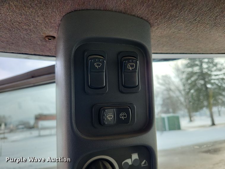 image for item OH9483 2011 New Holland TV6070 4WD bi-directional tractor