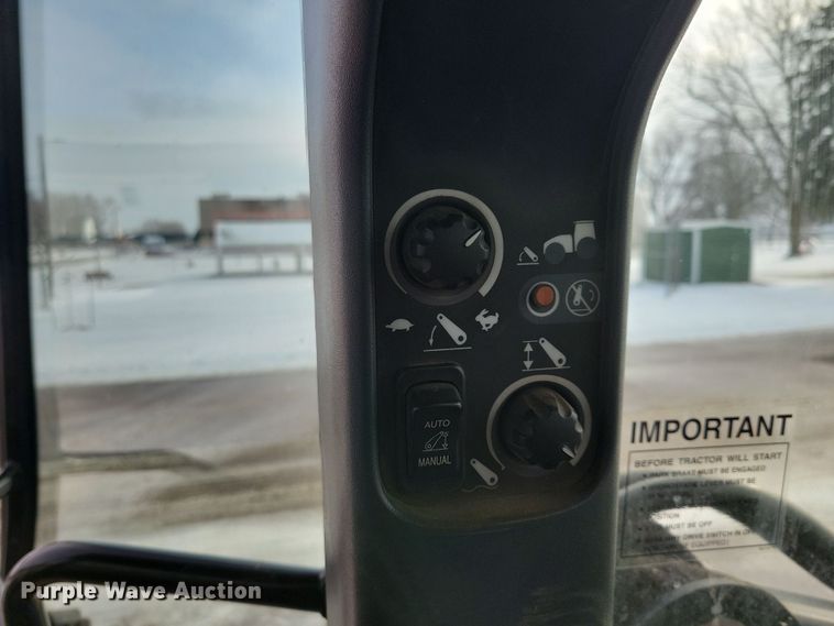 image for item OH9483 2011 New Holland TV6070 4WD bi-directional tractor