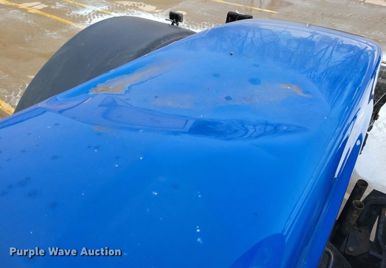 image for item OH9483 2011 New Holland TV6070 4WD bi-directional tractor