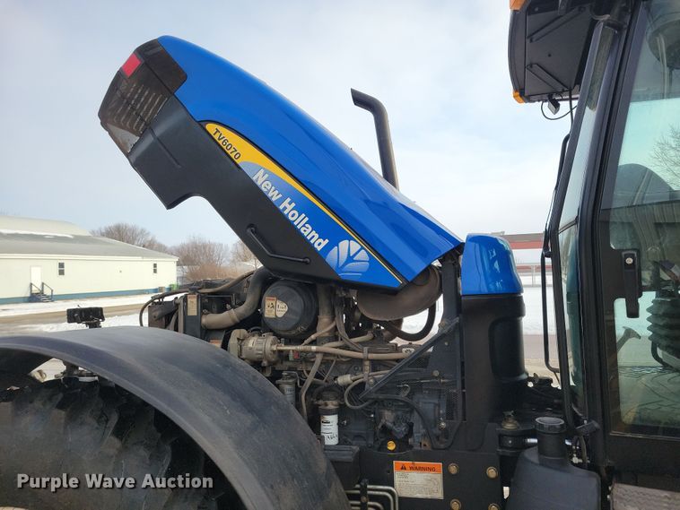 image for item OH9483 2011 New Holland TV6070 4WD bi-directional tractor