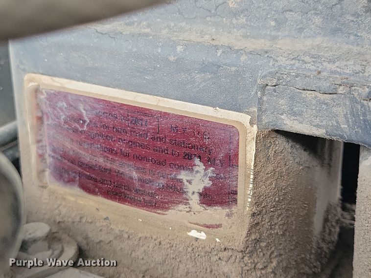 image for item OH9483 2011 New Holland TV6070 4WD bi-directional tractor