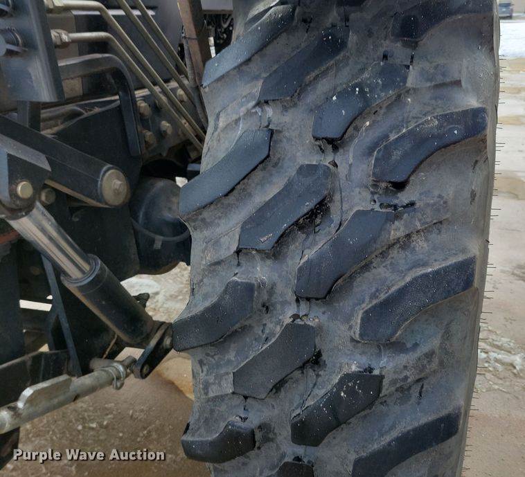 image for item OH9483 2011 New Holland TV6070 4WD bi-directional tractor