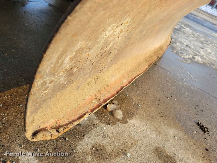 image for item OH9484 Ditch Witch J20 trencher