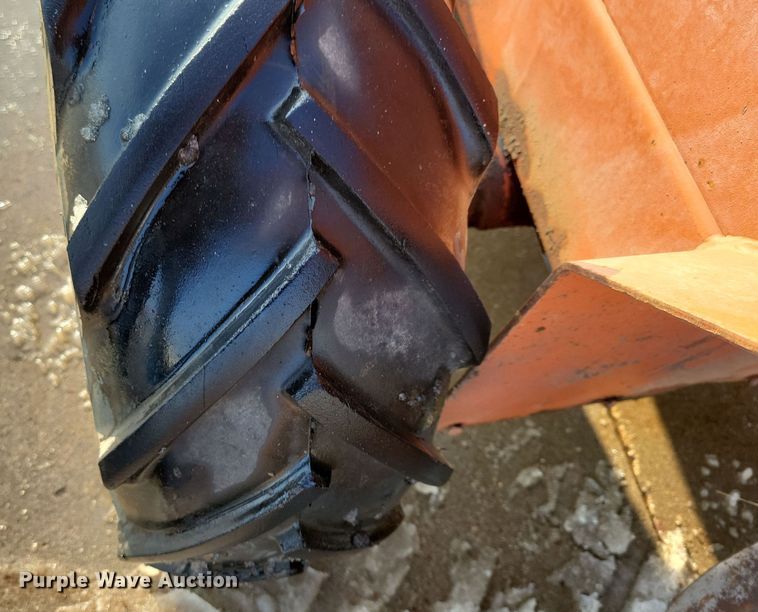 image for item OH9484 Ditch Witch J20 trencher