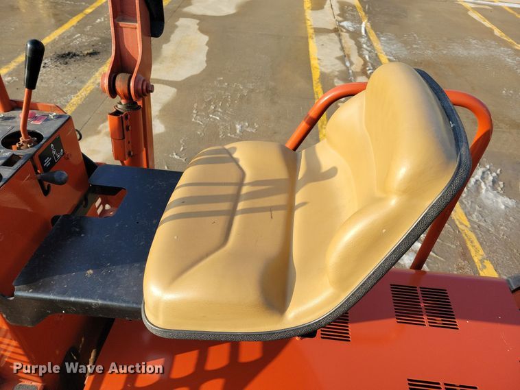 image for item OH9485 Ditch Witch 3700 trencher