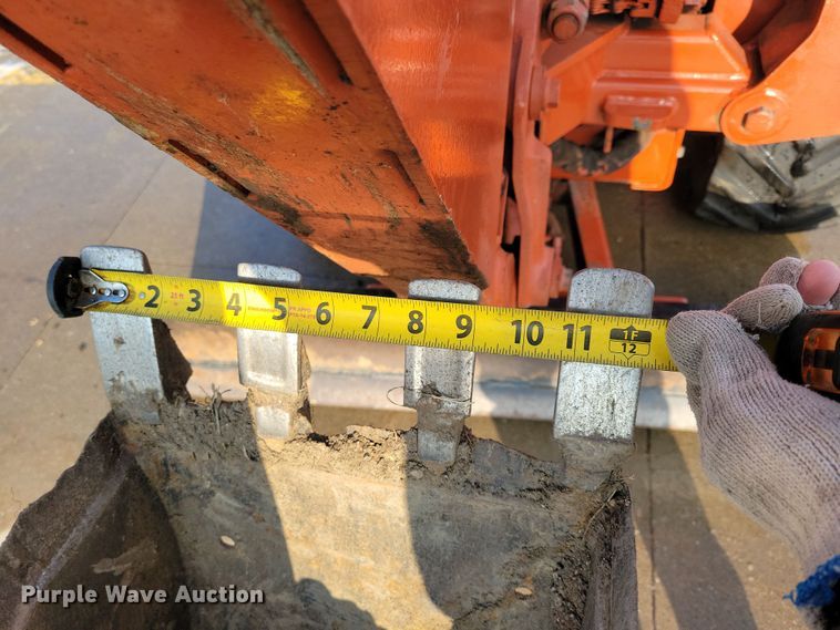 image for item OH9485 Ditch Witch 3700 trencher